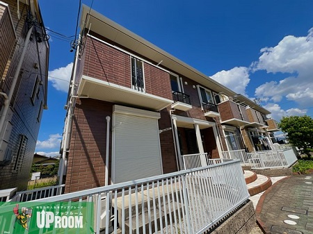 リビングタウン小牧原Bの外観