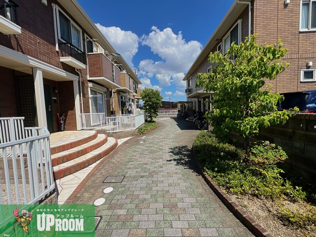 リビングタウン小牧原Bの庭