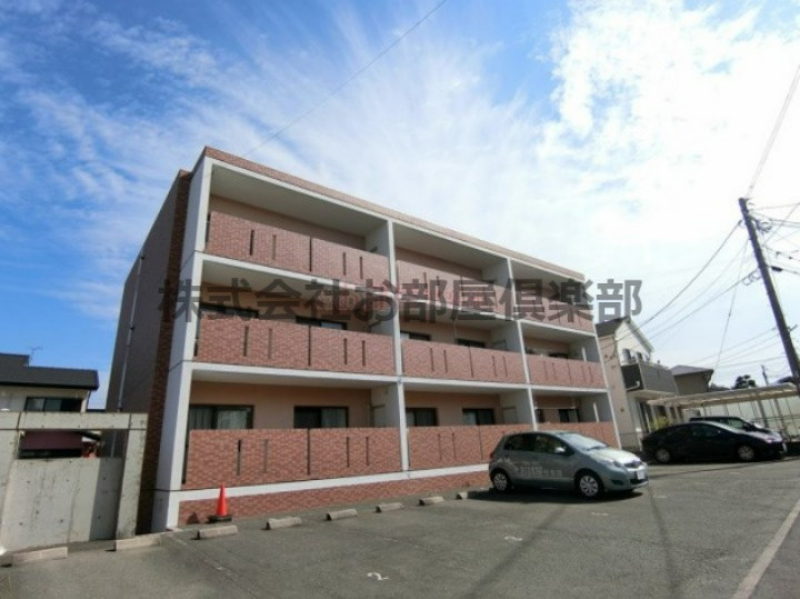 スカルRYUの外観|落ち着いた雰囲気の外観です