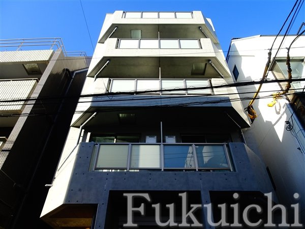 DEAR ECLASS TORITSUDAIの外観