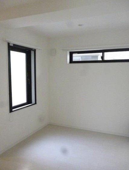 ブリステラス学芸大学前の寝室