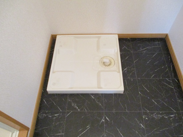 グリーンヒルズ津福の洗面所