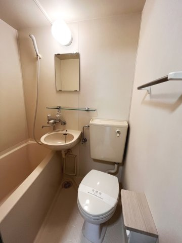 御茶ノ水プレイスの浴室|※写真は同タイプの別室になります