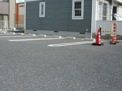 【駐車場】 | フリーデンＡ | 駐車場に車を止められます