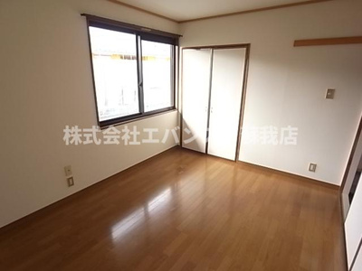 【寝室】 | ファインヒルズⅠ | 使い勝手のいい寝室です