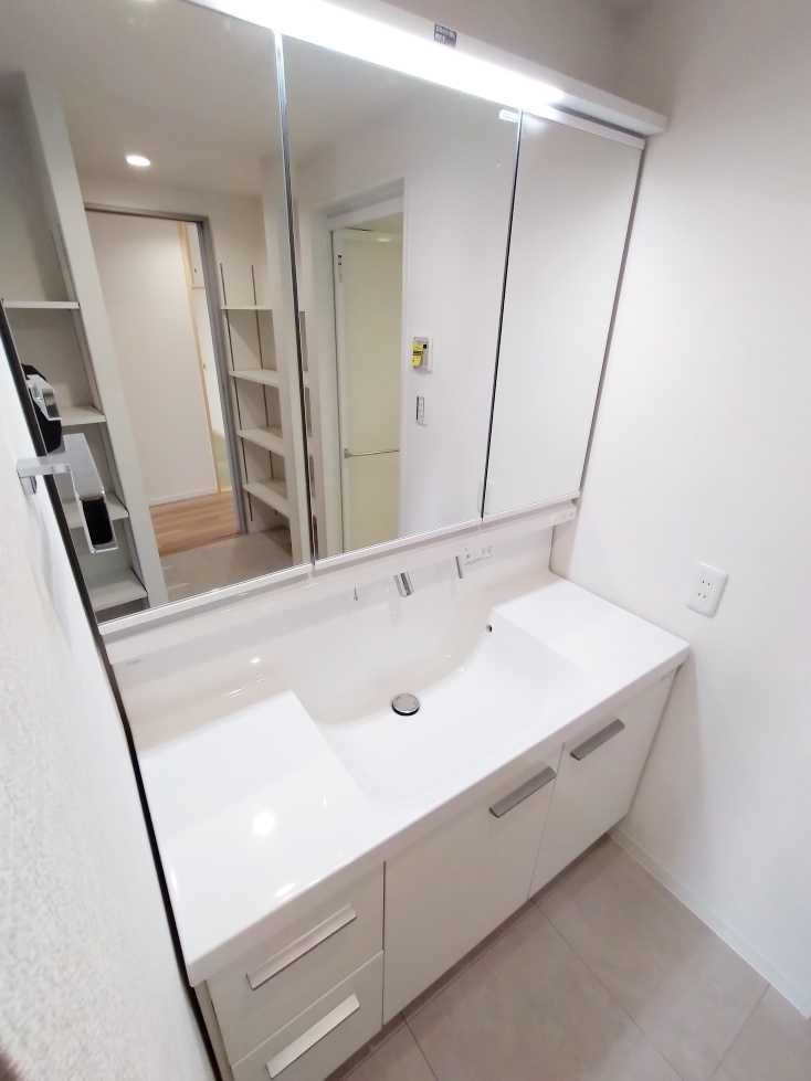 グランジオ武蔵野の洗面所