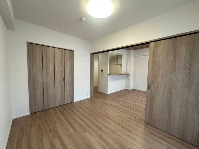 グランヴェルジェ西台の洋室