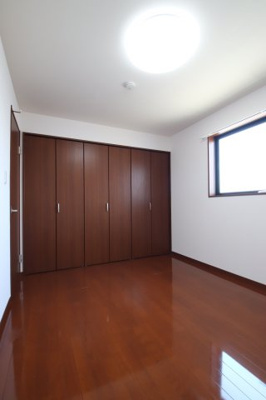 【寝室】 | メゾネットアーリア