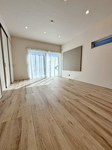 横須賀市津久井一丁目戸建の居間・リビング