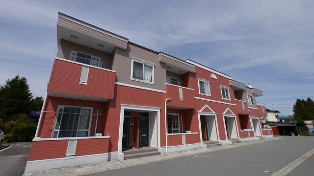 クレストール米沢の画像