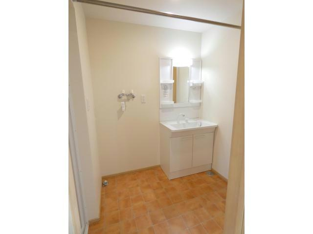 UPE（ウペ）の洗面所