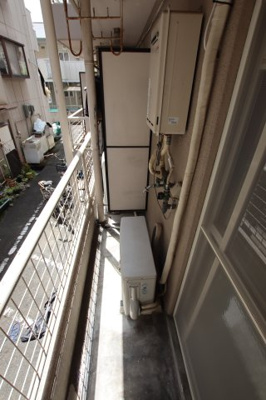 【設備】 | RIZEONE富田林レジデンスⅠ | 洗濯機置場