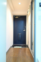 ゆったりとした玄関です