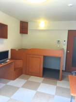 こちらの居間で趣味の時間をお楽しみください