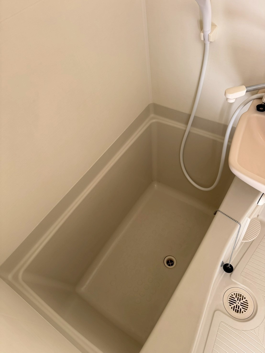 コンパクトで使いやすいお風呂です