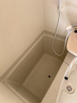 コンパクトで使いやすいお風呂です