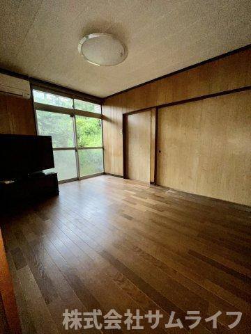 【居間・リビング】 | 上山田貸家