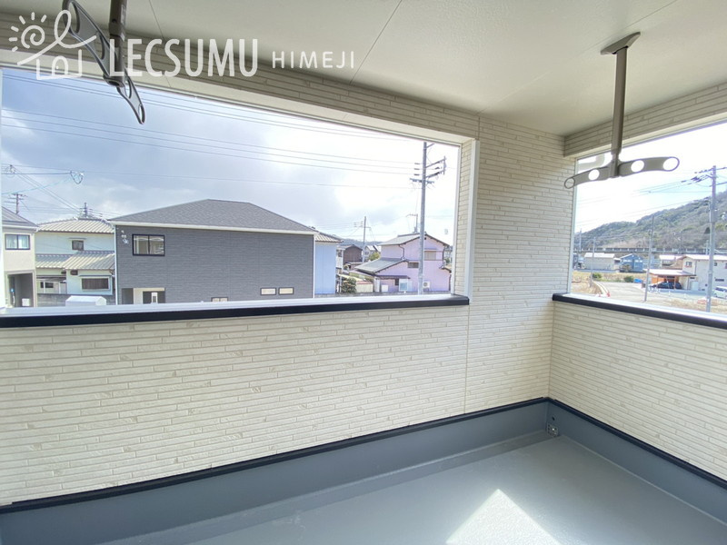 姫路市飾磨区妻鹿第1/新築戸建のバルコニー|同社施工例