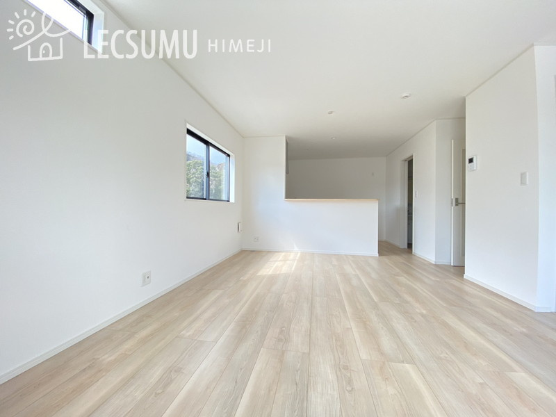 姫路市飾磨区妻鹿第1/新築戸建の居間・リビング|同社施工例