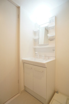忙しい朝には欠かせない洗面所です