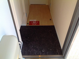 明るい玄関です