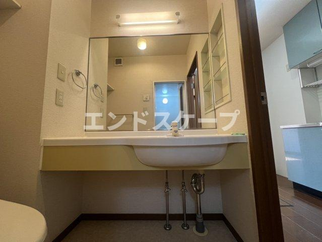 パルハイム2003　Ｂの独立洗面台|高崎、前橋のお部屋探しはエンドスケープまで！お客様の理想お聞かせ下さい♪
