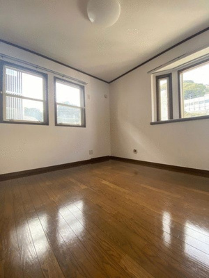 【居間・リビング】 | アミューズ磯子壱番館