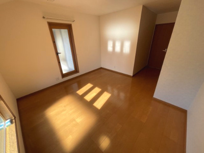 【洋室】 | 桜川市下泉6LDK+3S中古住宅