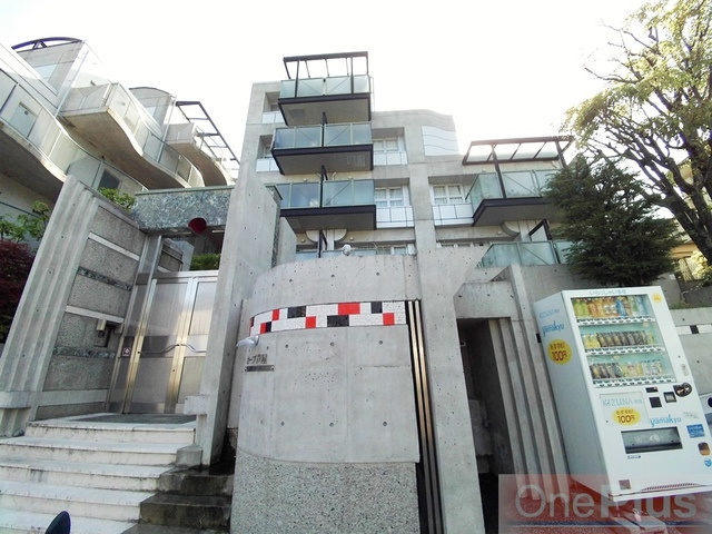 ホープ芦屋の外観