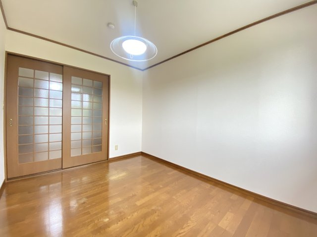 【洋室】