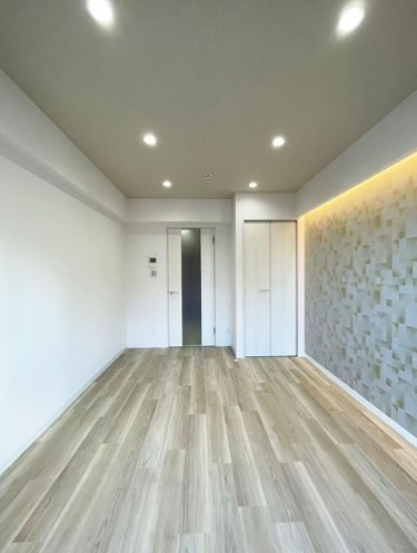 【洋室】 | ライオンズマンション東池袋第２ | 暖かいひだまりを全身で感じ取れる室内。