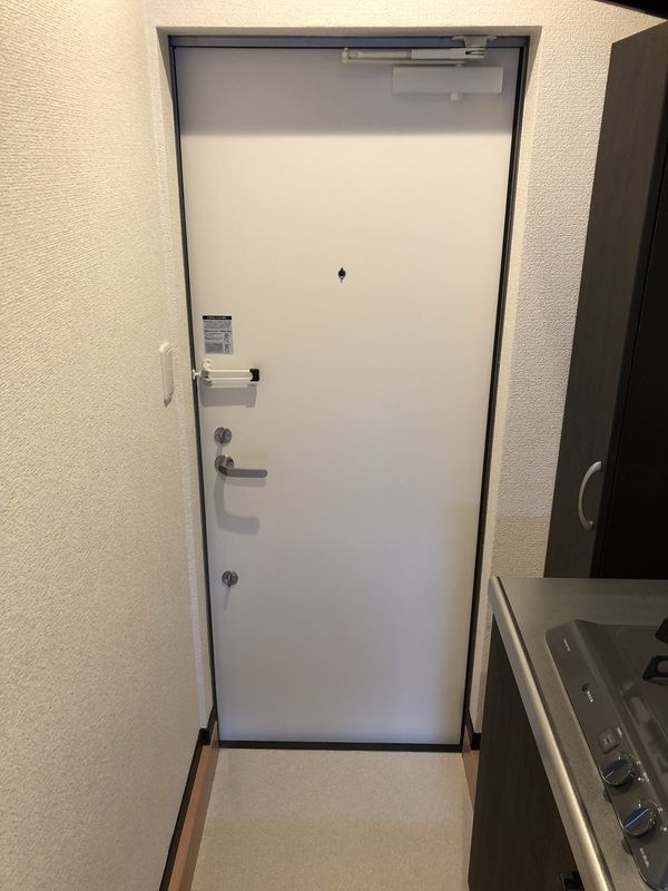 アークプレイス上尾春日の玄関