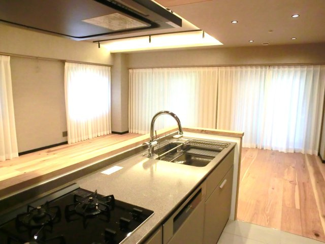 三田グレースのキッチン