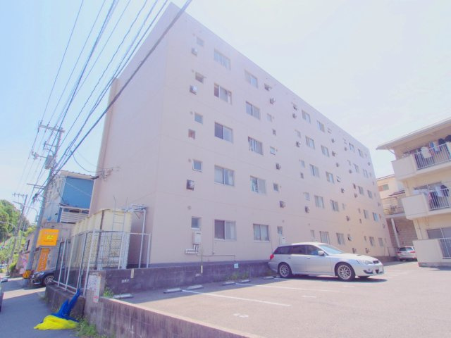 安芸郡府中町浜田２丁目の賃貸マンション