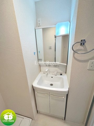 ラヴァンスの洗面所