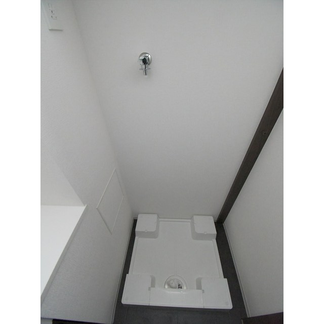 プライムガーデン若木のその他|室内洗濯機置場