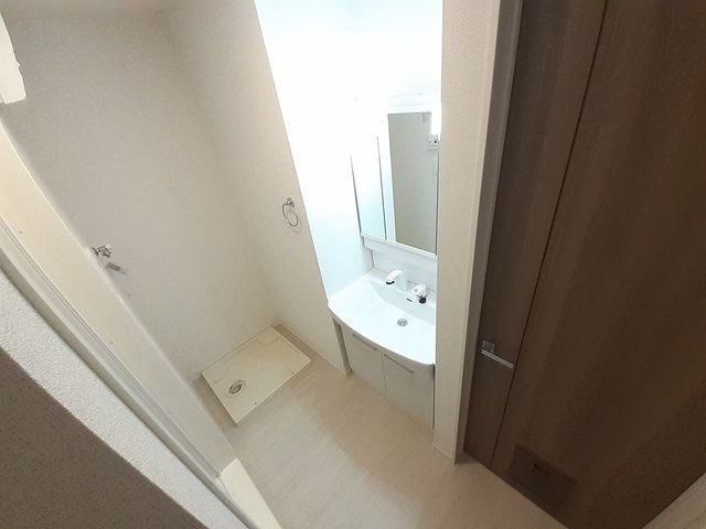 メゾン　プリマヴェラの洗面所