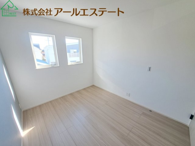 加古川市平岡町二俣 第1　　　JR「東加古川駅」徒歩16分の子供部屋