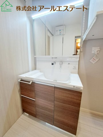 加古川市平岡町二俣 第1　　　JR「東加古川駅」徒歩16分の独立洗面台
