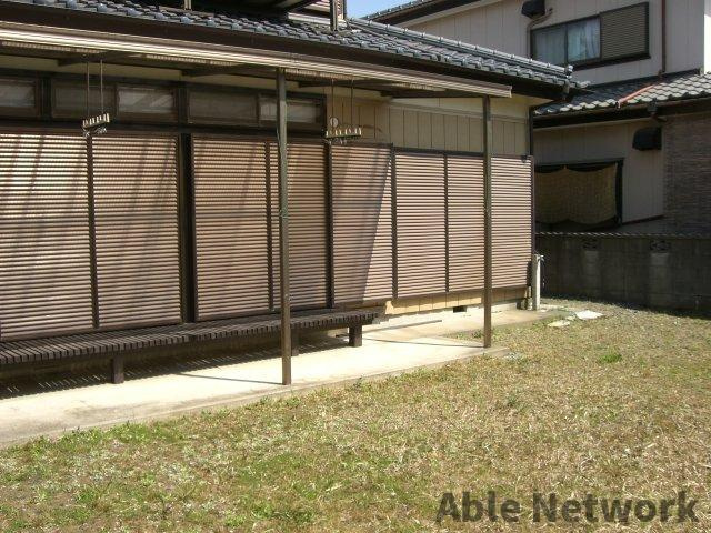 神蔵邸の庭|濡れ縁