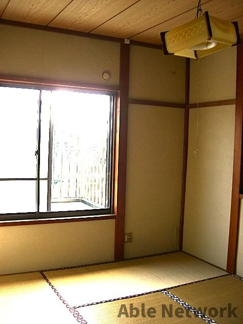 神蔵邸の和室|日当たりのいい和室