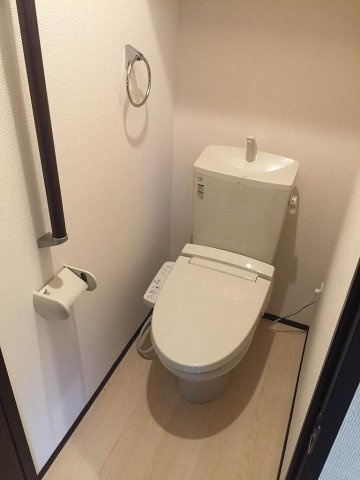 【トイレ】 | クレイノ柏桜館Ⅱ | 画像10