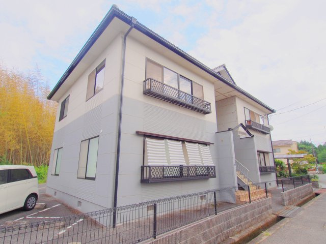 安芸郡熊野町川角５丁目のアパート