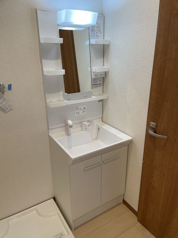 Lapis東大宮の洗面所