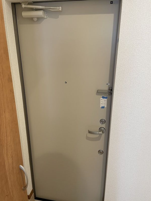 Lapis東大宮の玄関