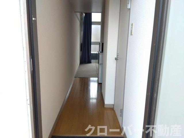 レオパレス宇多津の玄関