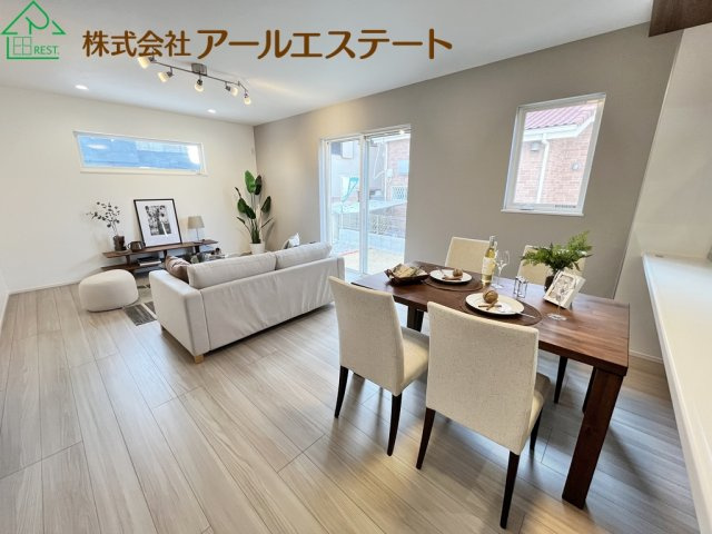 加古川市平岡町二俣 第1　　　JR「東加古川駅」徒歩16分の居間・リビング