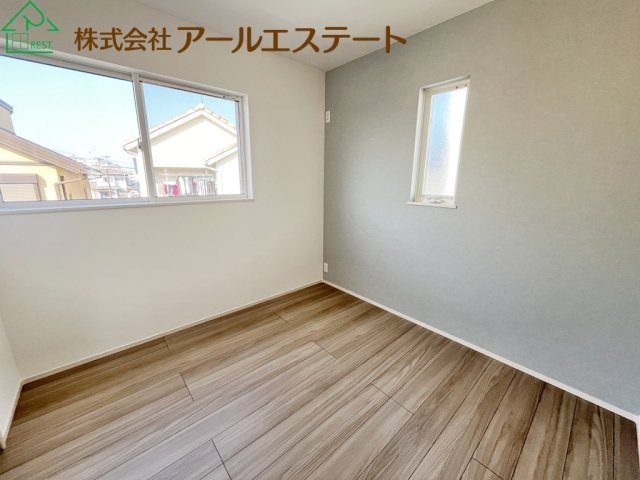 加古川市平岡町二俣 第1　　　JR「東加古川駅」徒歩16分の寝室
