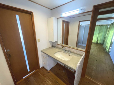【独立洗面台】 | 筑西市新治3LDK中古住宅