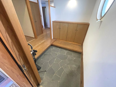 【玄関】 | 筑西市新治3LDK中古住宅